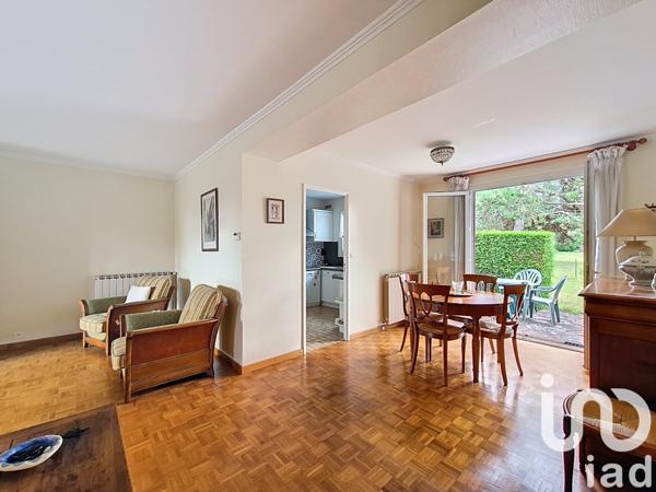 Maison à vendre 7 pièces 150 m² Le Mesnil-Saint-Denis