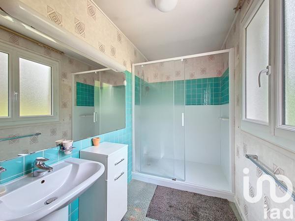 Maison à vendre 7 pièces 150 m² Le Mesnil-Saint-Denis