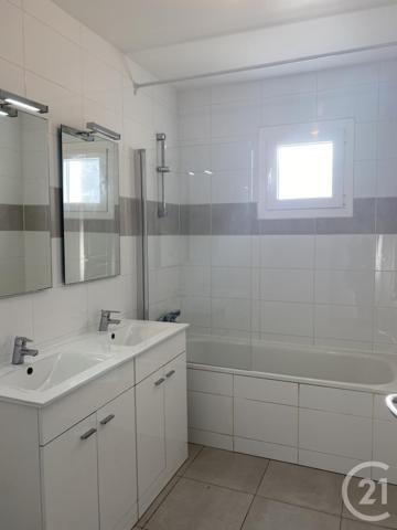 Appartement Triplex à vendre  4 pièces - 68,91 m2 BRIE COMTE ROBERT - 77