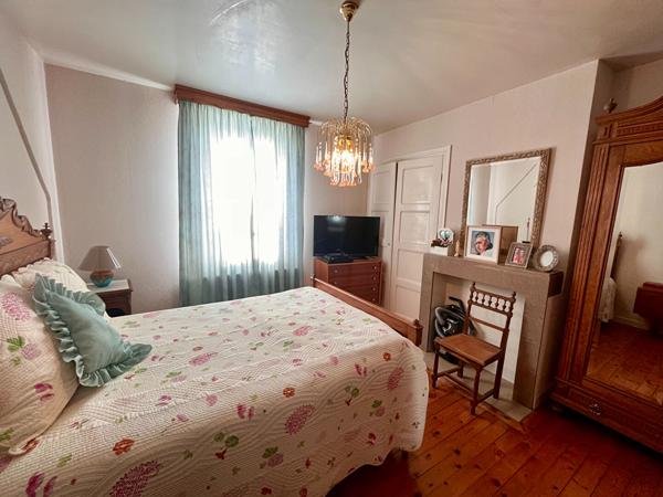 immeuble de rapport à Calais Nord de 170 m2, 2 lots