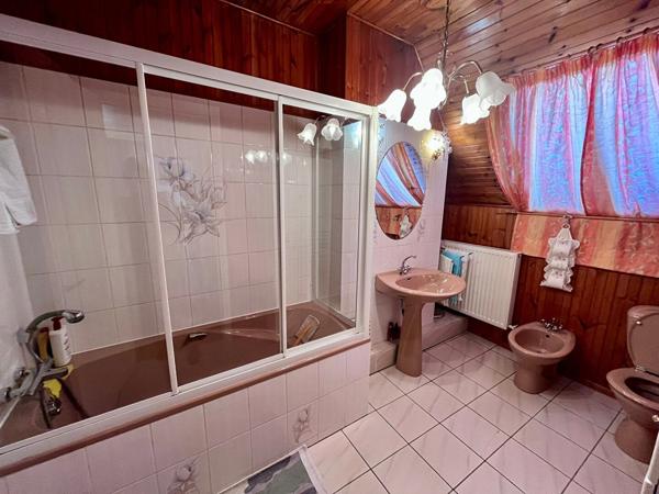 immeuble de rapport à Calais Nord de 170 m2, 2 lots