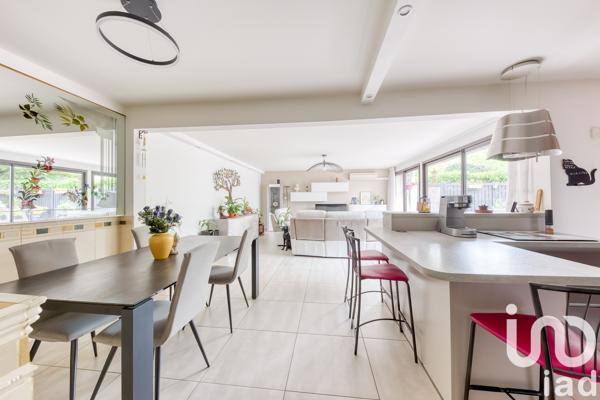 Appartement à vendre 5 pièces 104,16 m² Champs-sur-Marne