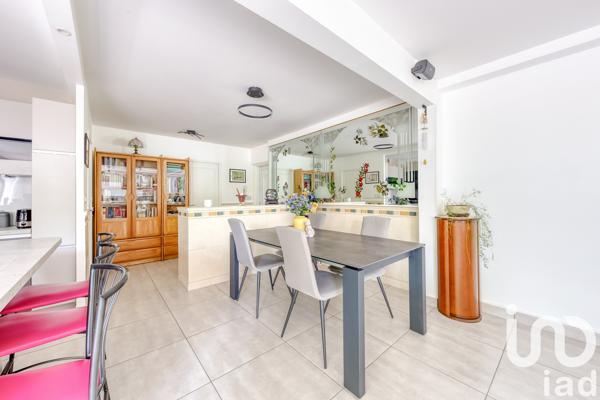 Appartement à vendre 5 pièces 104,16 m² Champs-sur-Marne