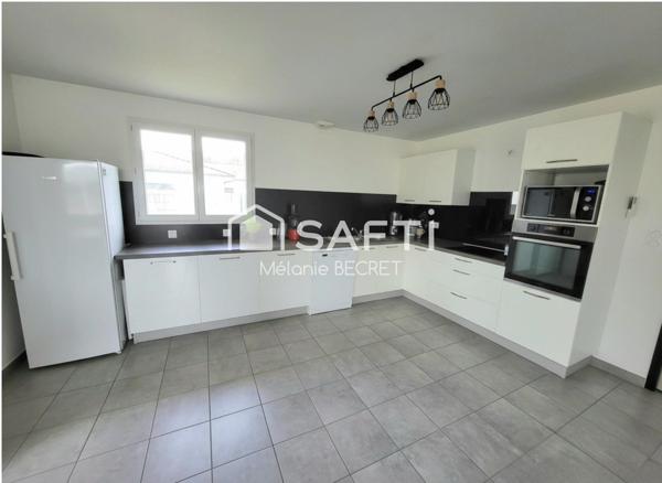 Maison contemporaine de plain- pied 3 chambres à Marcheprime