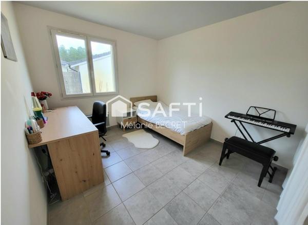 Maison contemporaine de plain- pied 3 chambres à Marcheprime