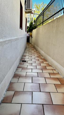 Palavas-les-Flots (34250) PALAVAS LES FLOTS CHARMANTE MAISON DE VILLAGE 3 PIÈCES PLEIN PIED +GRANDE TERRASSE