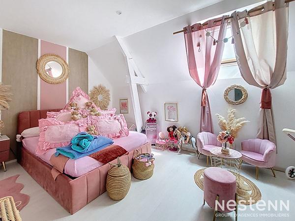 Maison récente 7 pièces 5 Chambres à vendre à Loire Authion - Exclusivité NESTENN