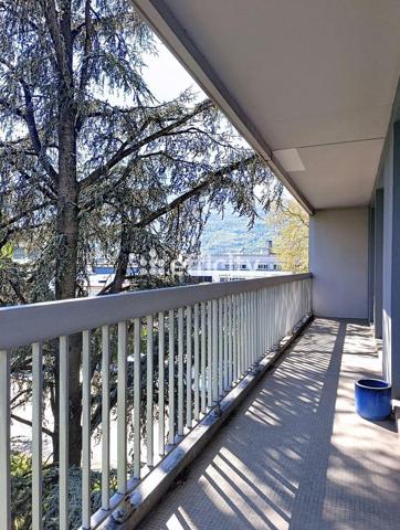 Appartement 5 pièces - 107 m² Exclusivité