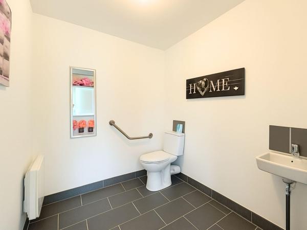 Murs commerciaux – Douville (24140)