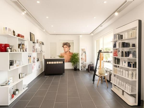 Murs commerciaux – Douville (24140)