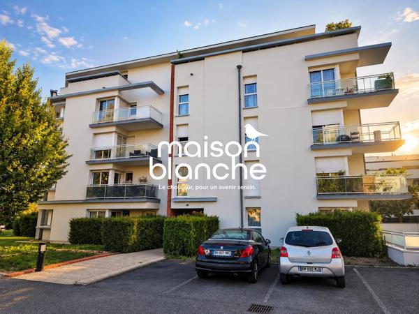TOURS NORD -T3 AVEC BALCON,PARKING&CAVE