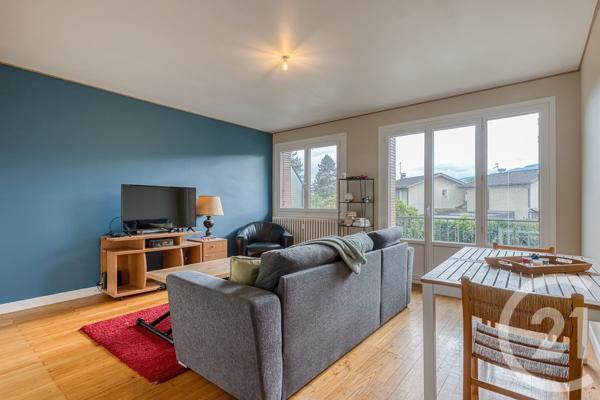 Appartement F4 à vendre  4 pièces - 92,40 m2 RUMILLY - 74