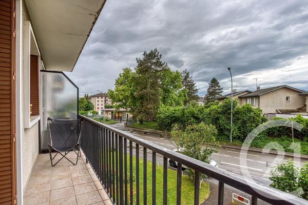 Appartement F4 à vendre  4 pièces - 92,40 m2 RUMILLY - 74