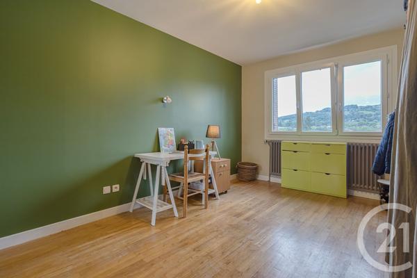 Appartement F4 à vendre  4 pièces - 92,40 m2 RUMILLY - 74