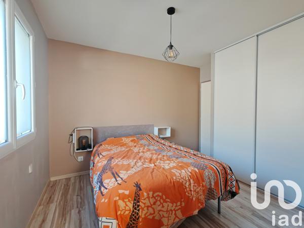 Maison à vendre 6 pièces 110 m² Chassiers