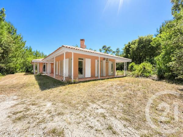 Maison à vendre  5 pièces - 160,57 m 2   SOULAC SUR MER  - 33