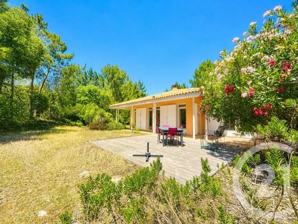 Maison à vendre  5 pièces - 160,57 m 2   SOULAC SUR MER  - 33