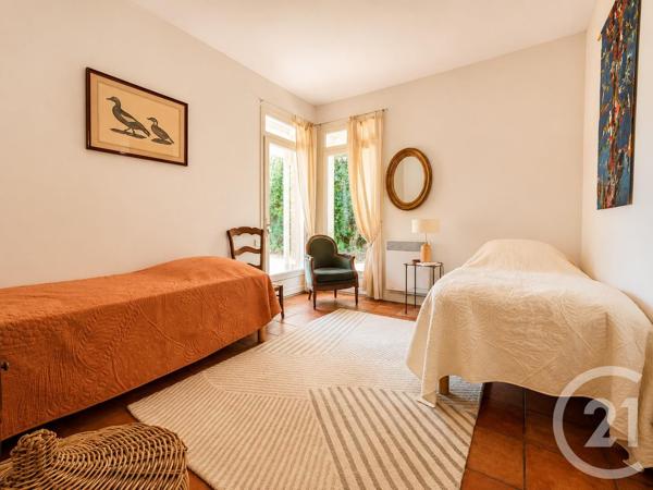 Maison à vendre  5 pièces - 160,57 m 2   SOULAC SUR MER  - 33