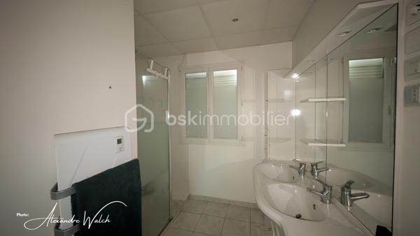 Immeuble mixte de 268 m²