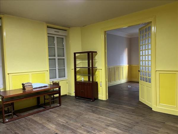 Maison à vendre |  Mauzé-sur-le-Mignon |  14 pièces | 323 m²