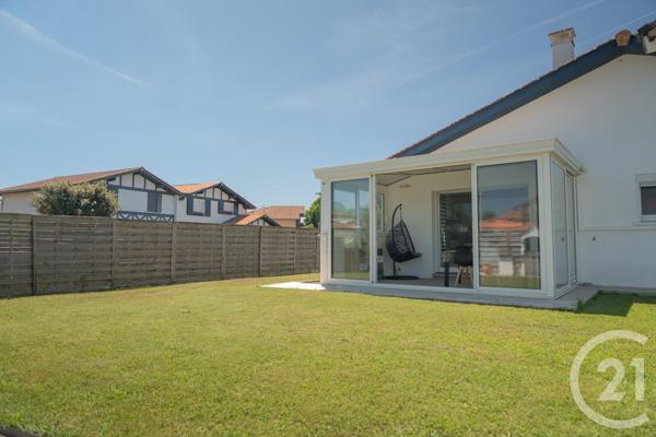 Maison à vendre  4 pièces - 96 m 2   BAYONNE  - 64