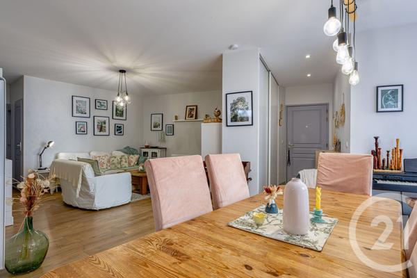 Appartement T3 à vendre  3 pièces - 73,82 m2 RUMILLY - 74