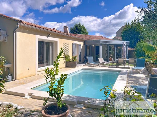 Malaucène (84340) Superbe Villa récente au pied du Mont Ventoux - 4 chambres - 3 salles d'eau - Piscine - Garage