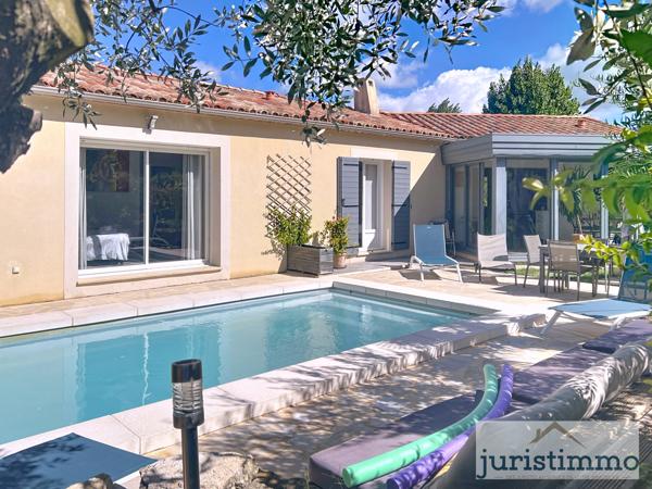 Malaucène (84340) Superbe Villa récente au pied du Mont Ventoux - 4 chambres - 3 salles d'eau - Piscine - Garage