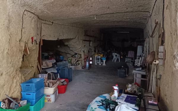 Maison à vendre    4 pièces •  Cinais