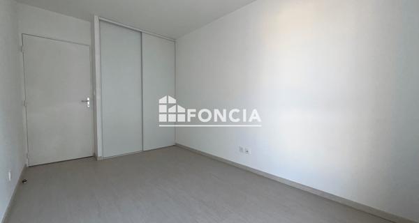 Location Appartement 3 pièces 55.18 m² - Vénissieux 69200