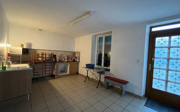 Maison à louer    3 pièces •  Crouttes-sur-Marne