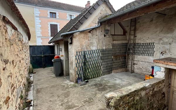 Maison à louer    3 pièces •  Crouttes-sur-Marne