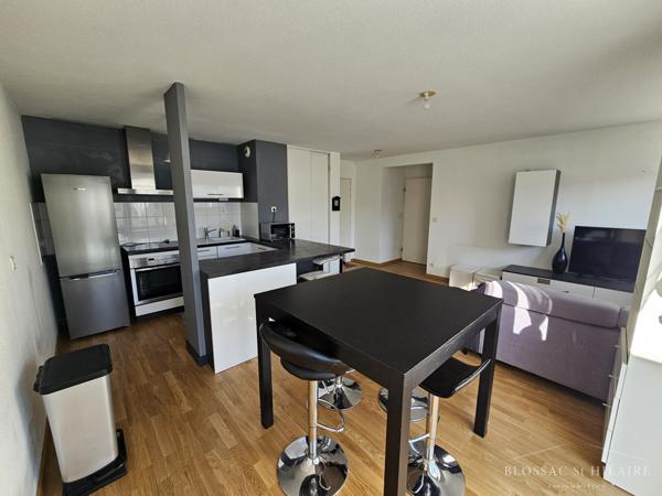 Poitiers EST, appartement de type 2 d'environ 44 m² avec parking et terrasse