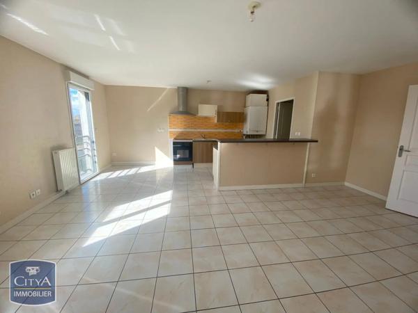 Appartement à louer 3 pièces 84.83m² Le Mans (72000)