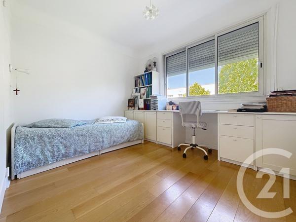 Appartement F4 à vendre  3 pièces - 74,45 m2 VILLE D AVRAY - 92