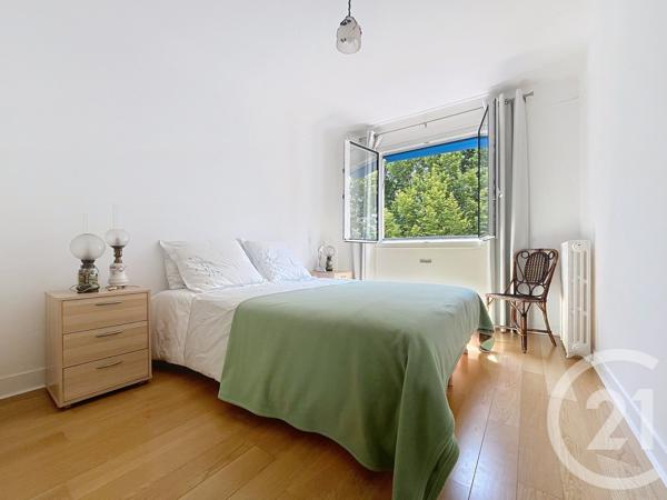 Appartement F4 à vendre  3 pièces - 74,45 m2 VILLE D AVRAY - 92