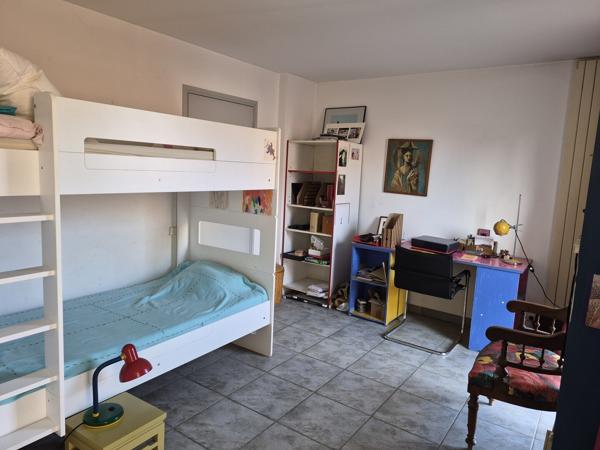 Avignon IM T3, loggia, cellier, ascenseur, parking
