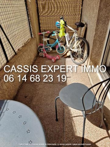 Aubagne (13400) T 3 de 70 m2 en centre ville dans résidence semi-récente