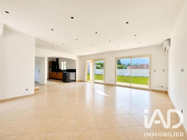Maison à vendre 5 pièces 112 m² Rochefort-du-Gard
