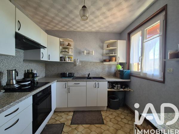Maison à vendre 4 pièces 72,78 m² Épineau-les-Voves