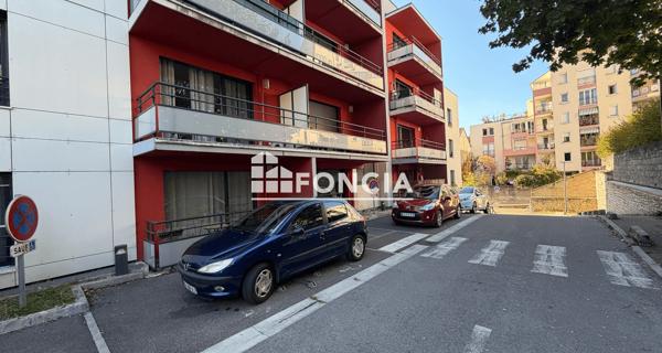 Location Studio 29.5 m² - Besançon 25000