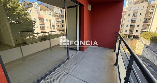 Location Studio 29.5 m² - Besançon 25000