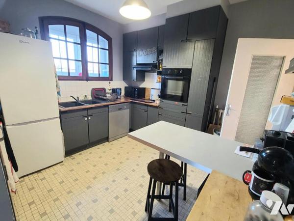 Pierrelatte - Maison sur 2 Niveaux.