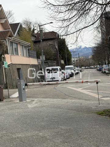 Vente Garage pièce SAINT-MARTIN-LE-VINOUX (38950) - 14 rue Conrad Killian - 21m² 21500 € - Gerimm