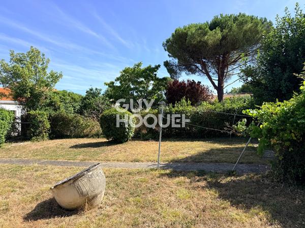 Terrain à vendre de 307 m² exposé Sud-Ouest à La Rochelle - Rompsay