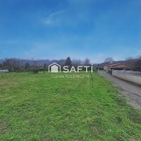 TERRAIN PRET A  ACCUEILLIR VOS PLUS BEAUX PROJETS