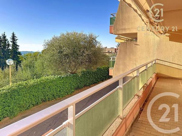 Appartement F4 à vendre  4 pièces - 90 m 2   VALBONNE  - 06