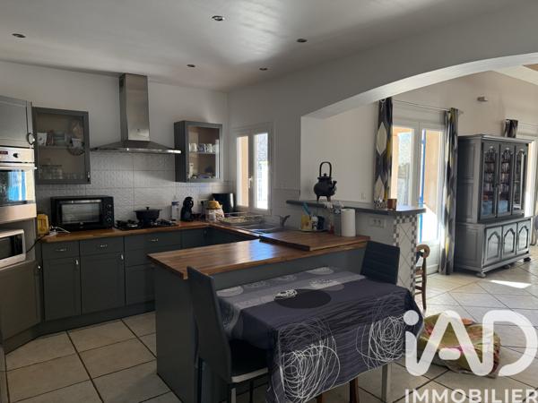 Maison à vendre 5 pièces 121 m² Beaucaire