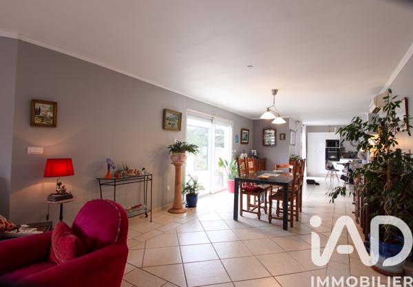 Maison à vendre 5 pièces 152 m² Nîmes