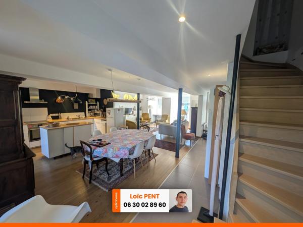 Maison entièrement rénovée de 165m², 7 pièces à vendre à ARFEUILLES (03120)